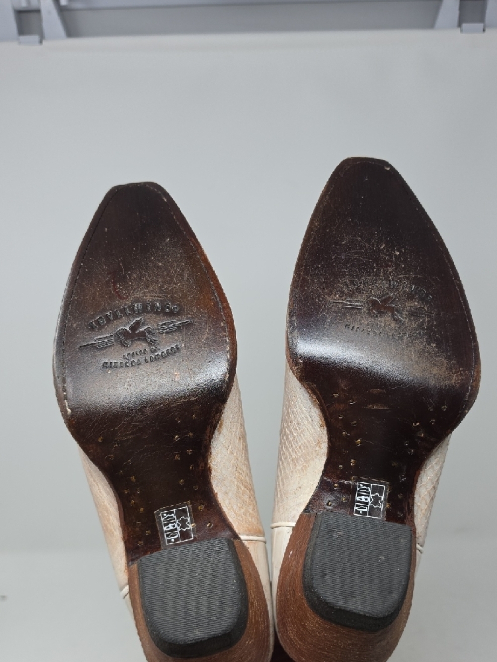 Idyllwind Women's Strut Western Boots - Snip Toe Size 8 - Picture 5 of 6